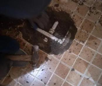佛山市卫生间漏水维修公司为您分享下卫生间渗水如何处理及注意事项